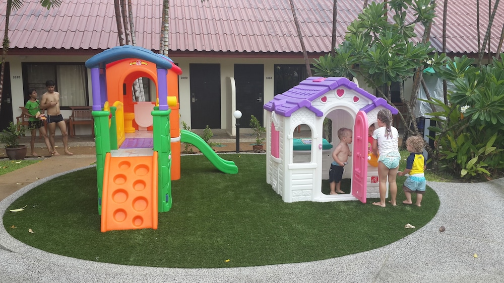 Deevana Patong Resort and Spa 59/68