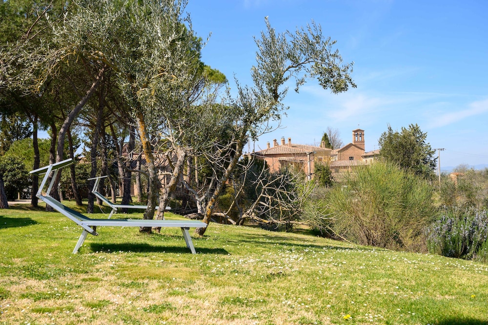 Fattoria Pieve a Salti 18/50