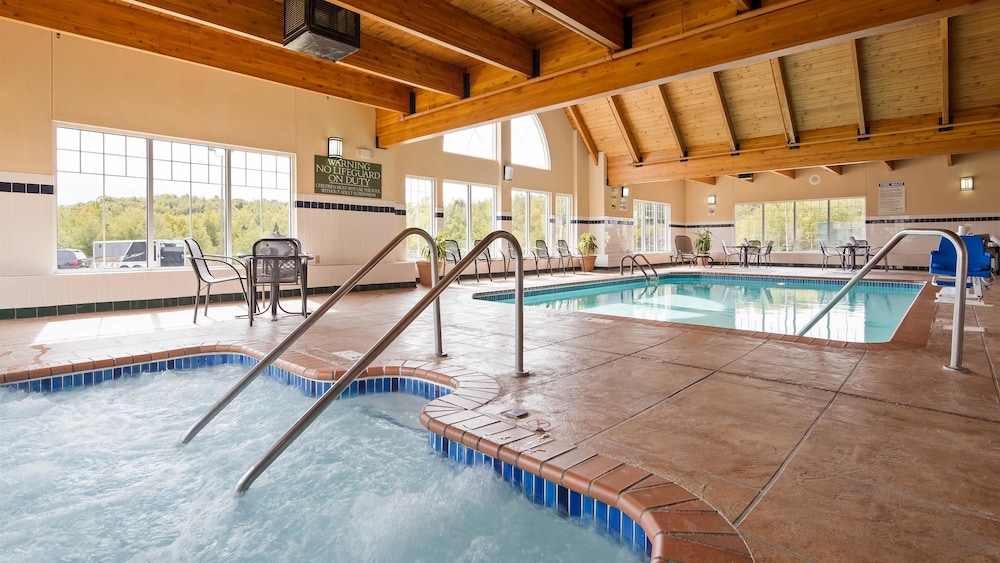 Sleep Inn & Suites near Spirit Mountain 23/49