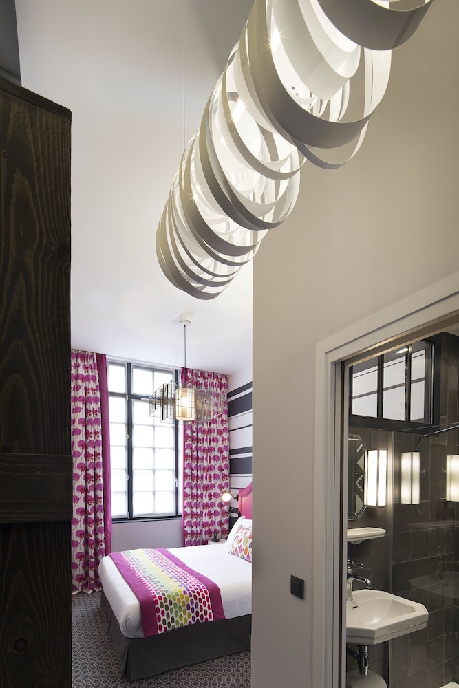 Hotel Fabric 40/64