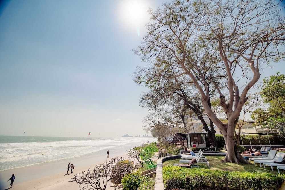 Baan San Dao Service Apartment 49/50