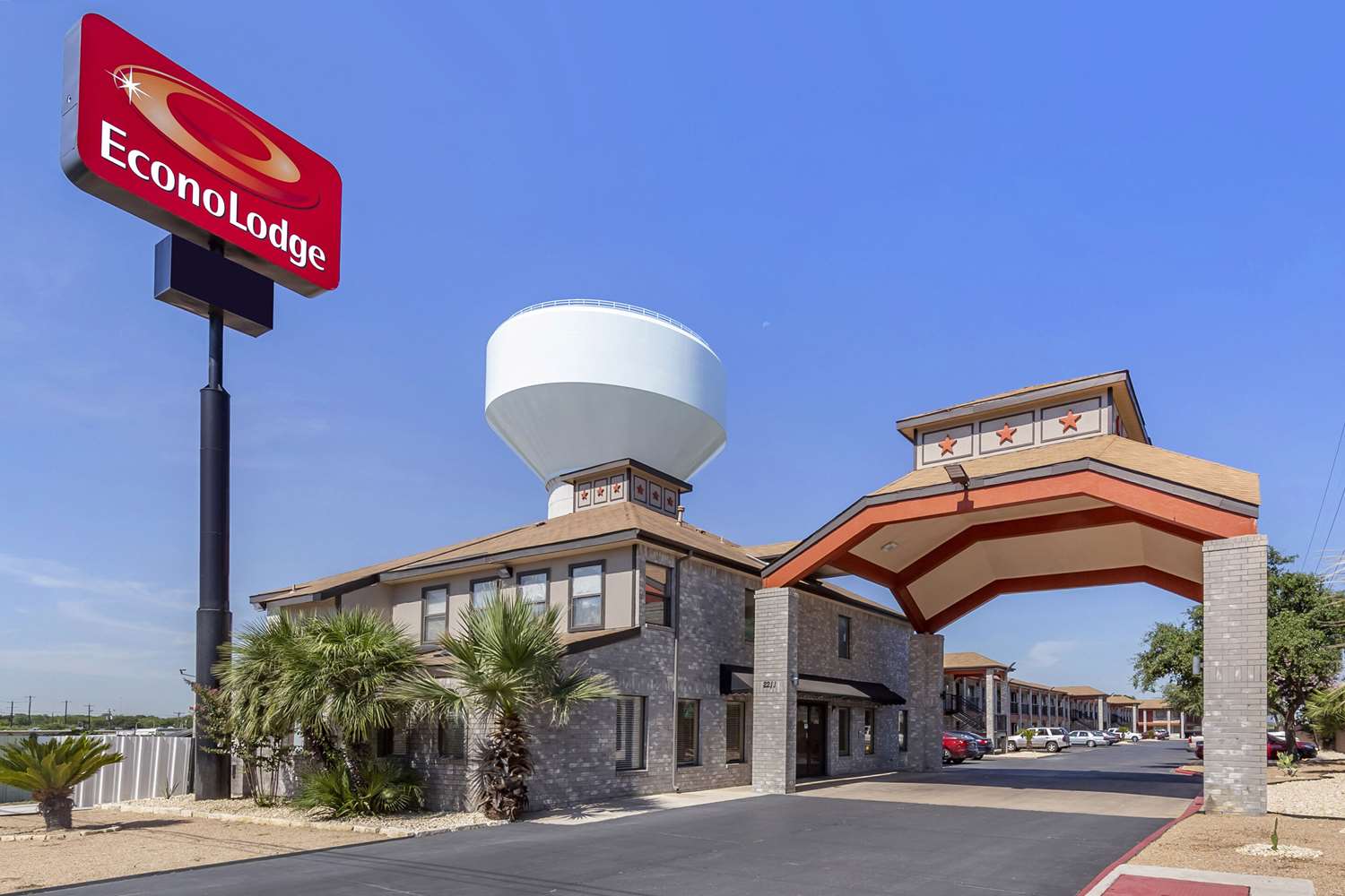 Econo Lodge Near Lackland Air Force Base-SeaWorld 33/39