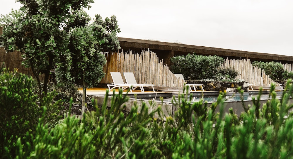 Santa Barbara Eco-Beach Resort 46/50