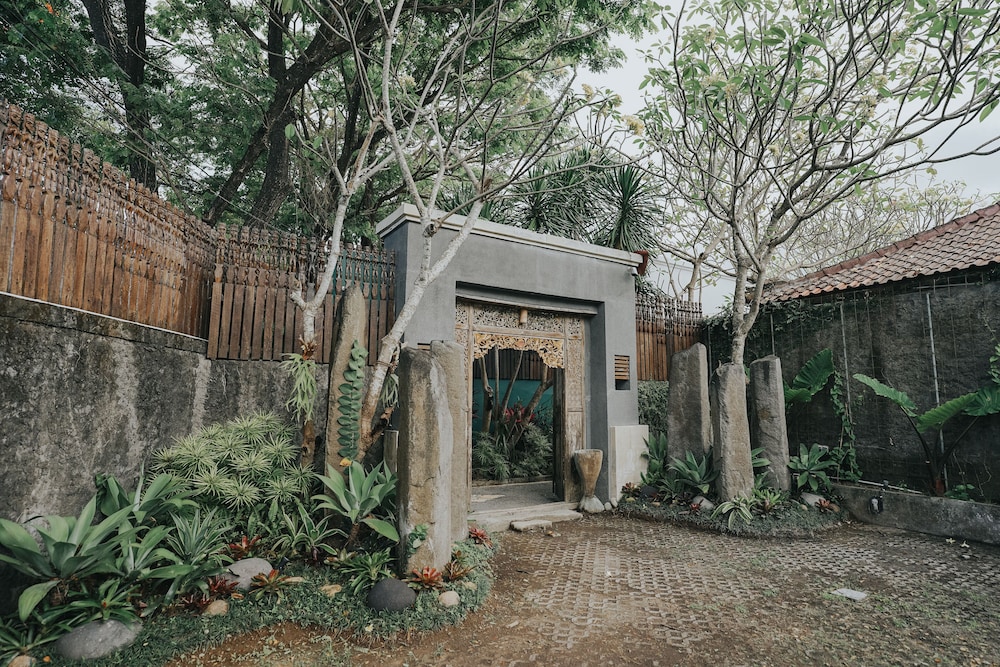 Alam Bidadari Seminyak Villas And Spa 6/50