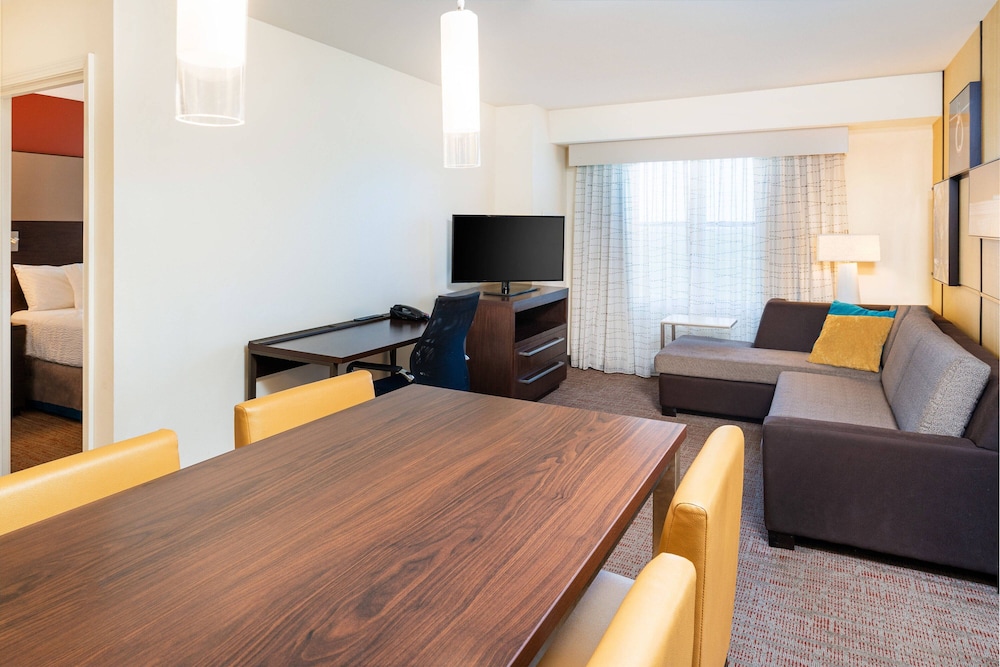 RESIDENCE INN DECATUR FORSYTH 10/38