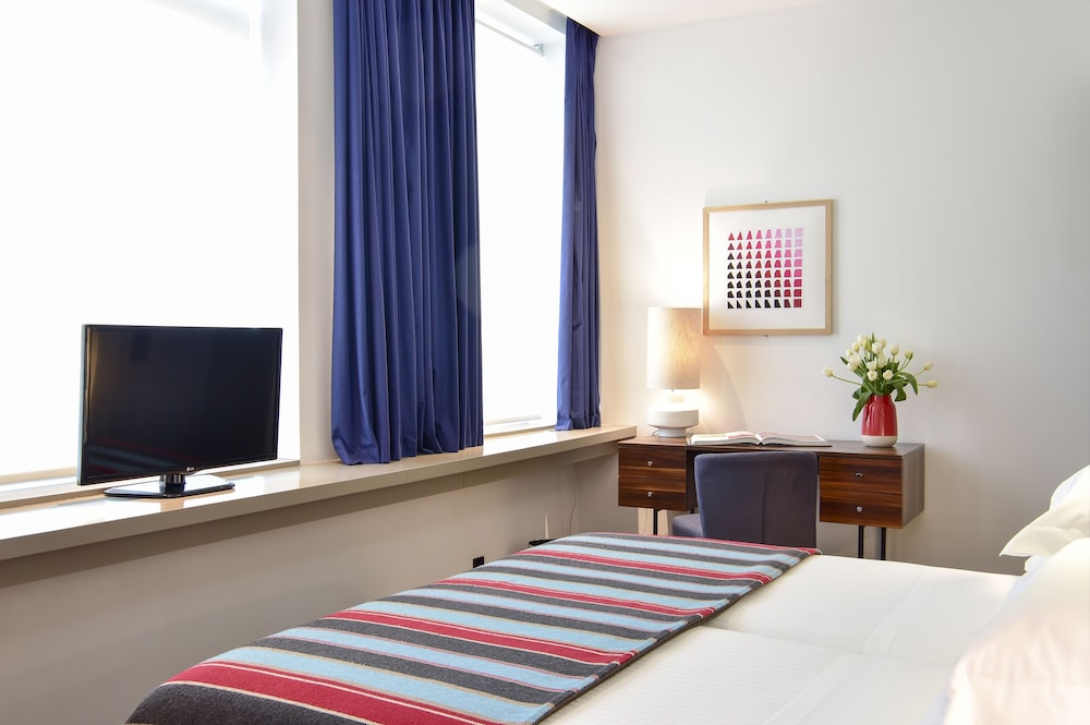 The Editory Artist Hotel 42/50