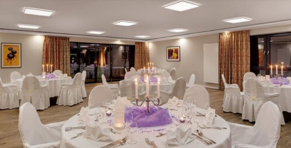 Romantik Hotel Ahrenberg 40/50