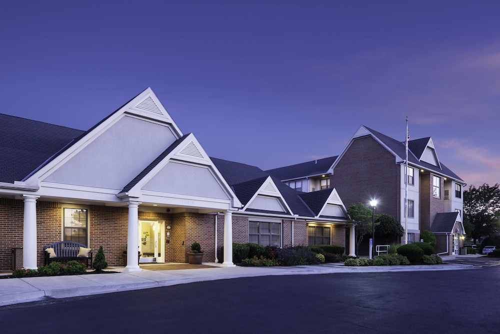 Residence Inn by Marriott Kansas City Overland Park 5/50