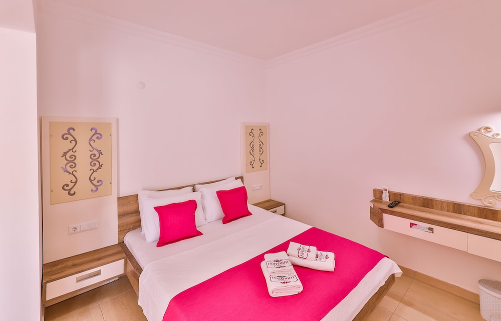 Hamarat Pension 23/66