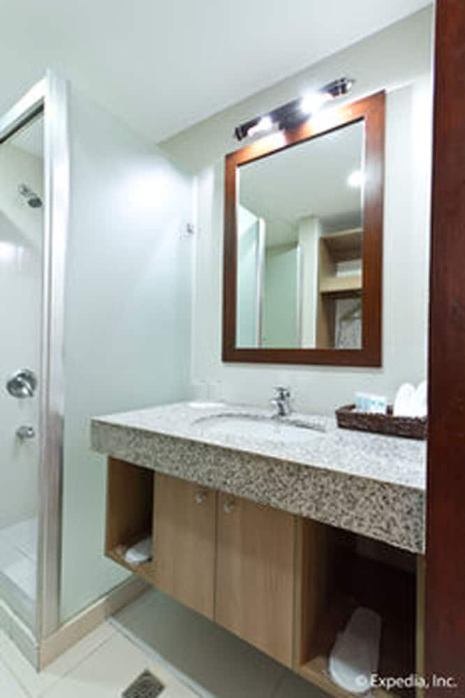 Dohera Hotel 23/69