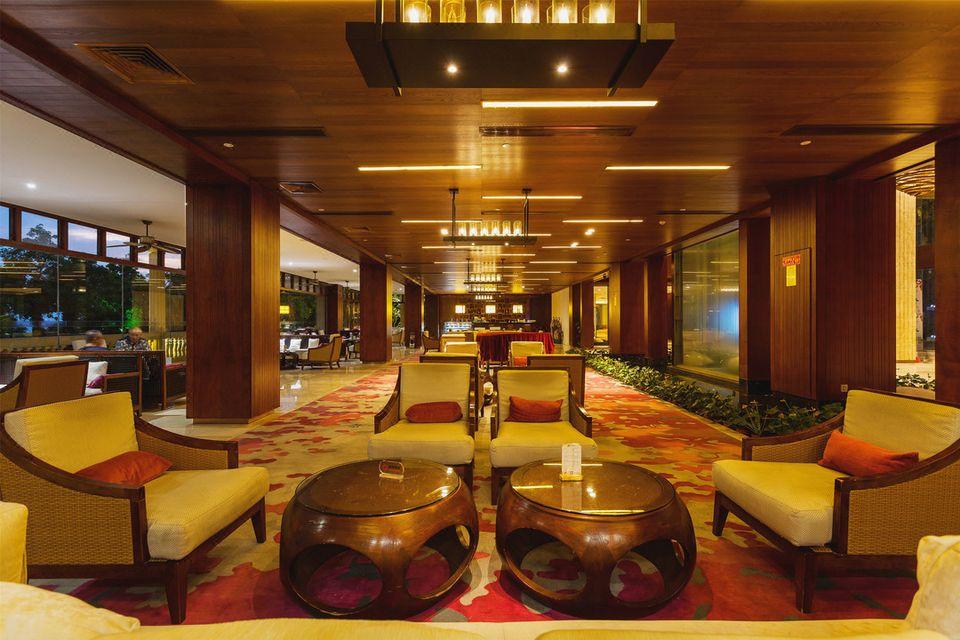 West Gulf Holiday Hotel 33/45
