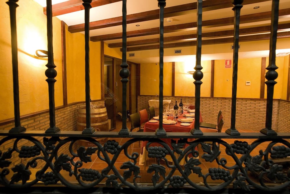 Hotel F G Logrono 38/65
