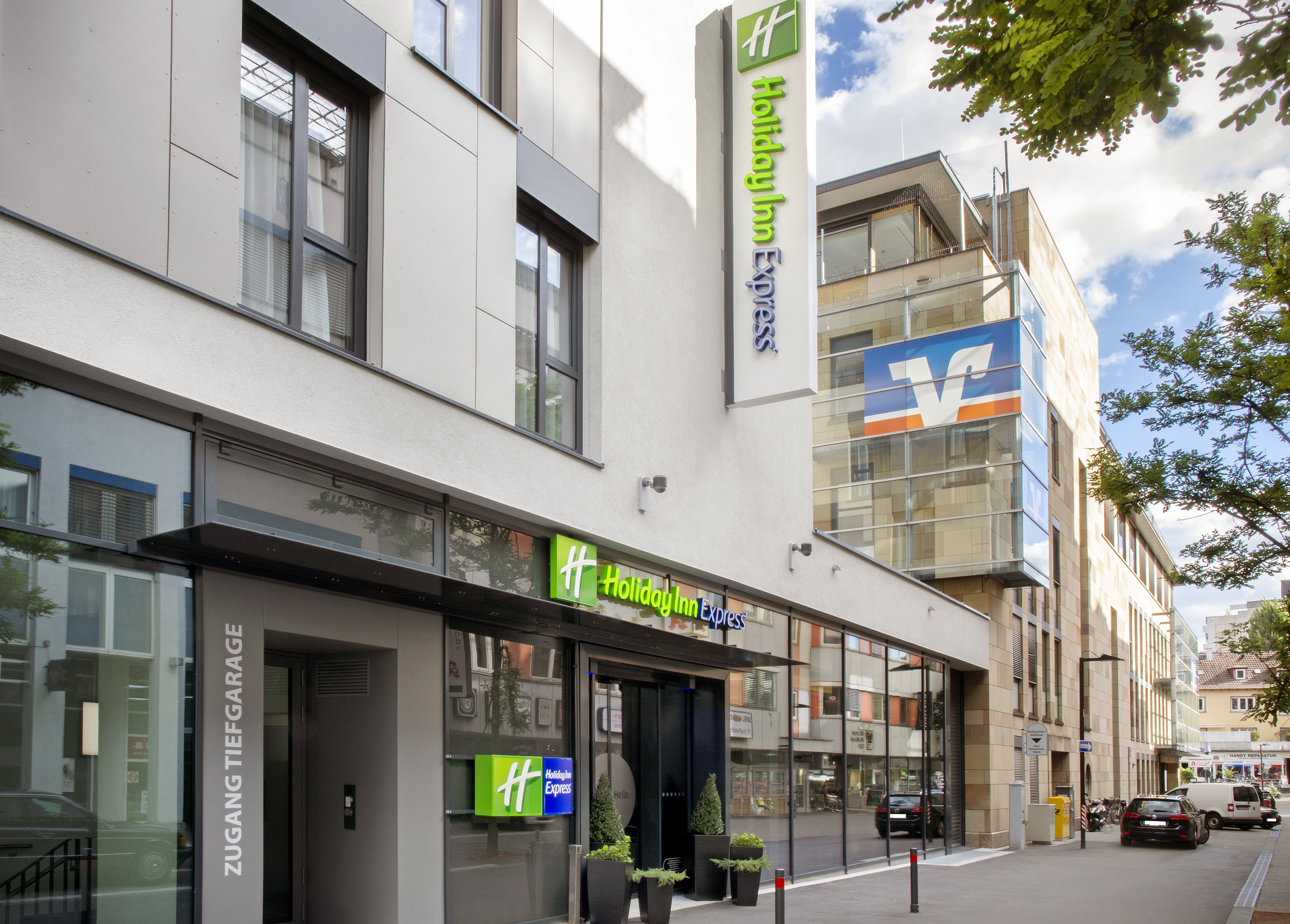 HOLIDAY INN EXPRESS STUTTGART - WAIBLINGEN 64/69