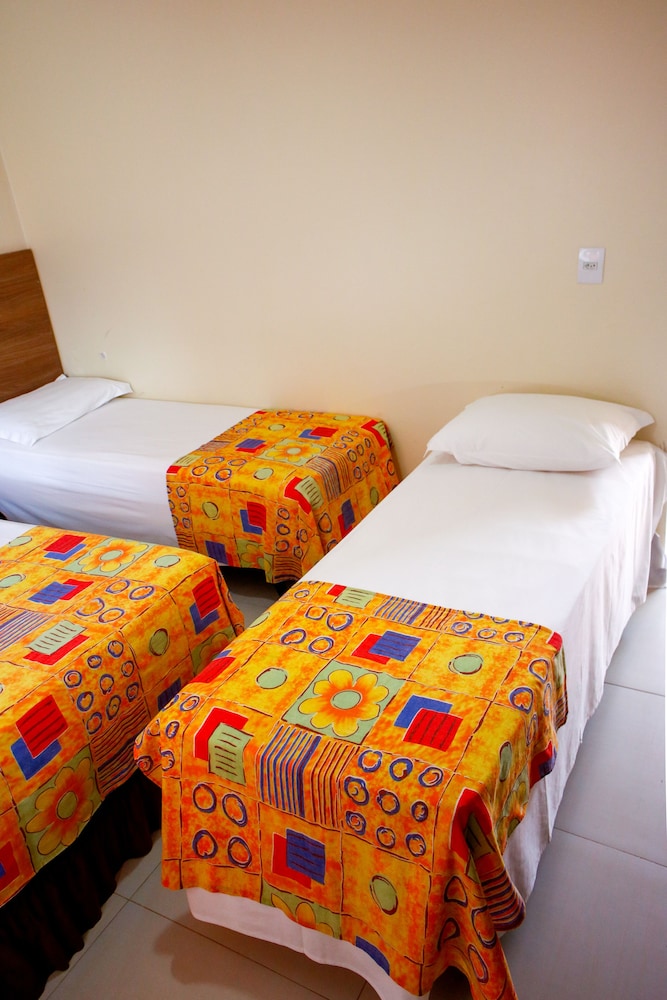 Hotel Acoriano 37/68