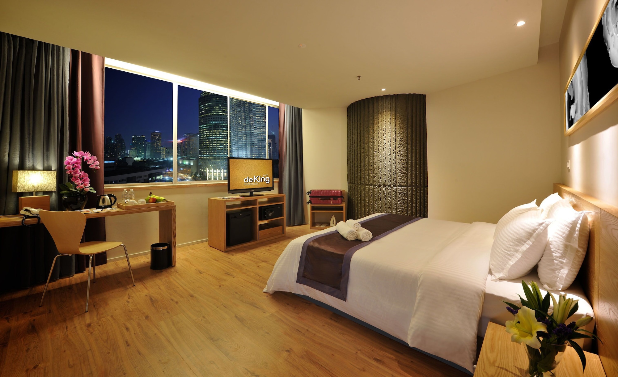 Deluxe KLCC View