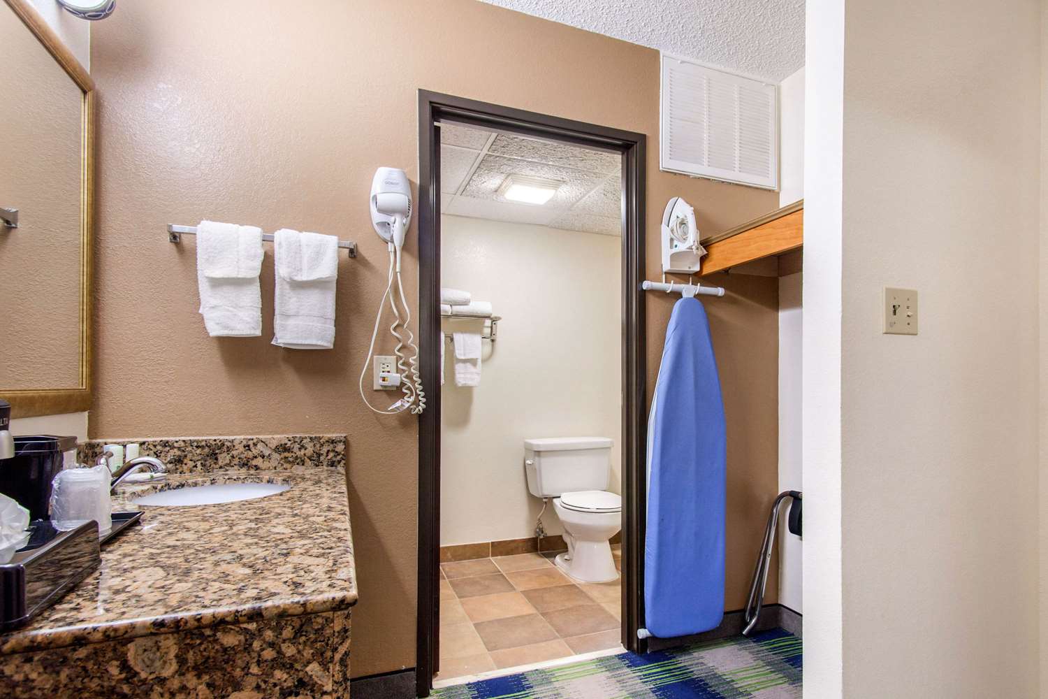 Quality Inn Arkansas City North 21/21