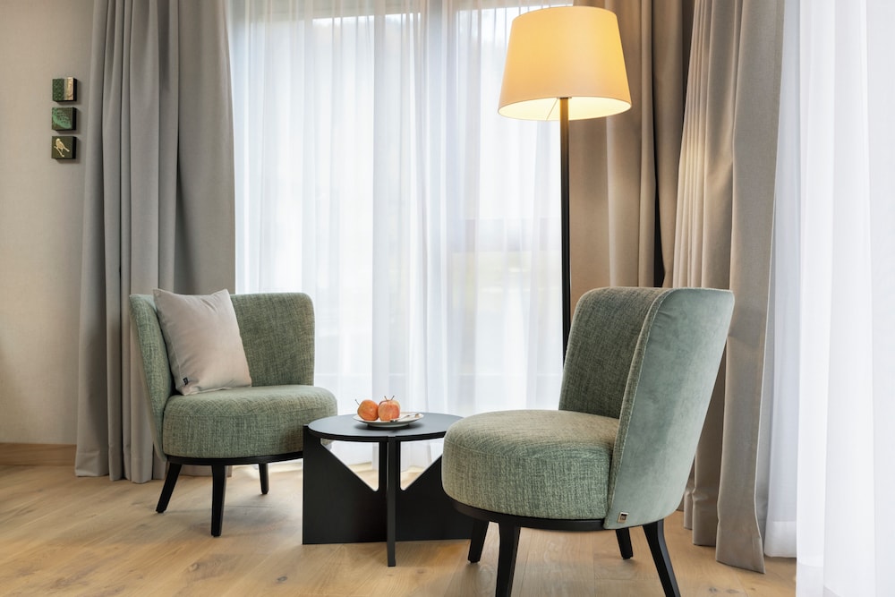 Hotel Engel Obertal 32/50
