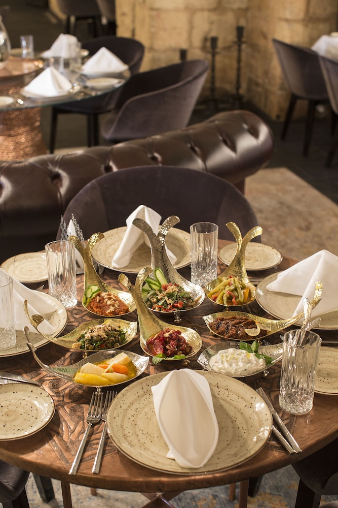 HSVHN Hotel Hisvahan 30/43