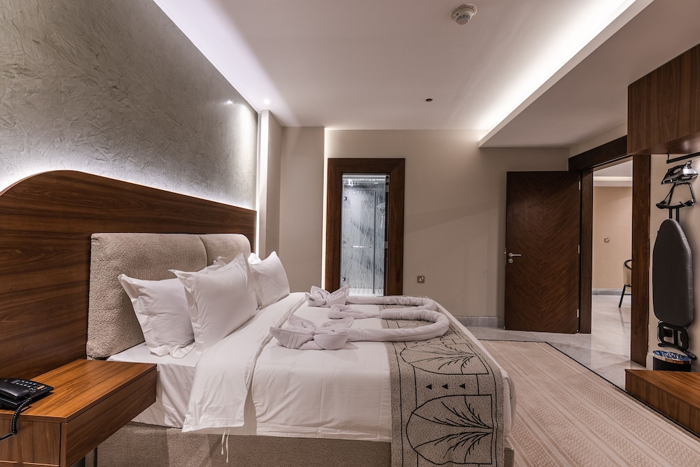 فندق تورا(Tura Residence Olaya) 33/61