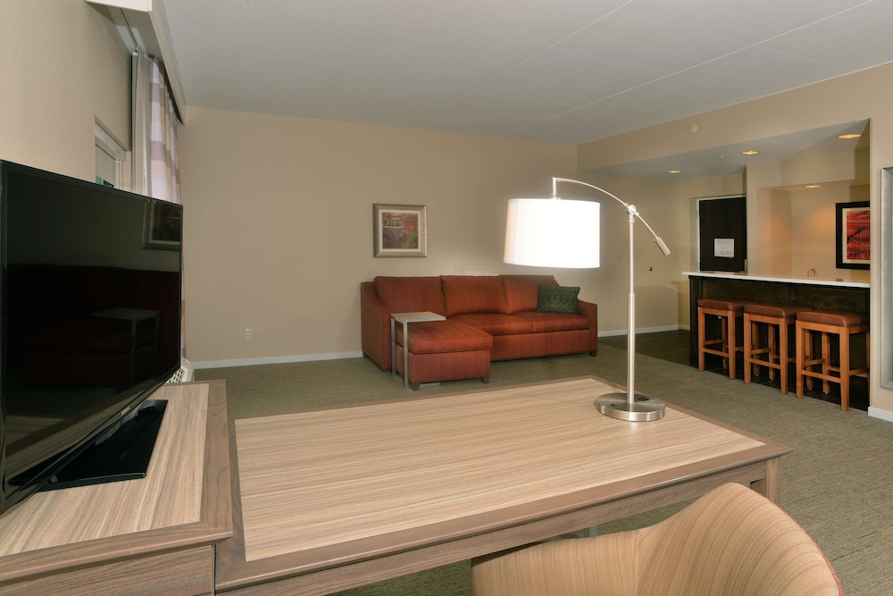Hampton Inn Springfield Southeast 6/41