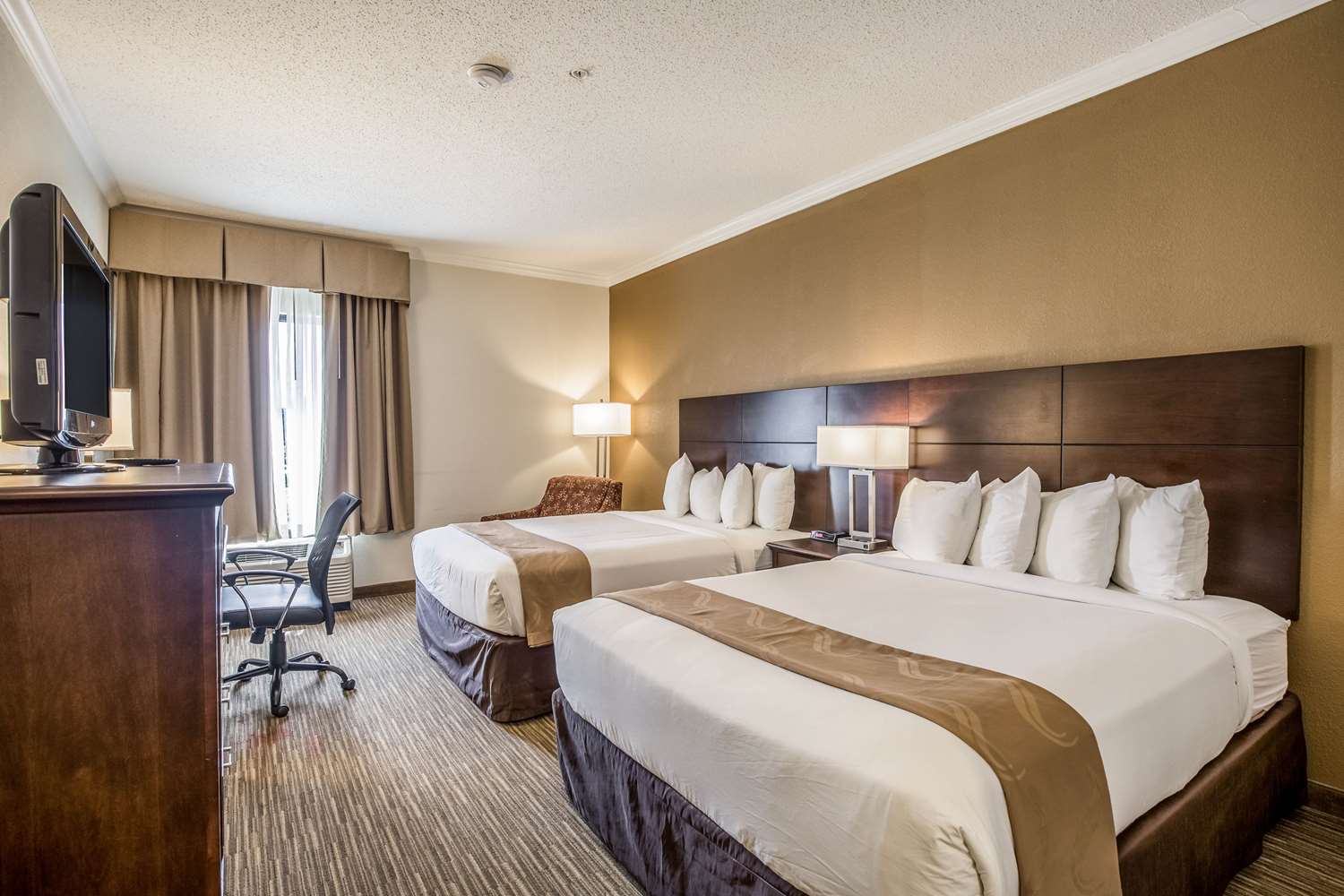 rooms