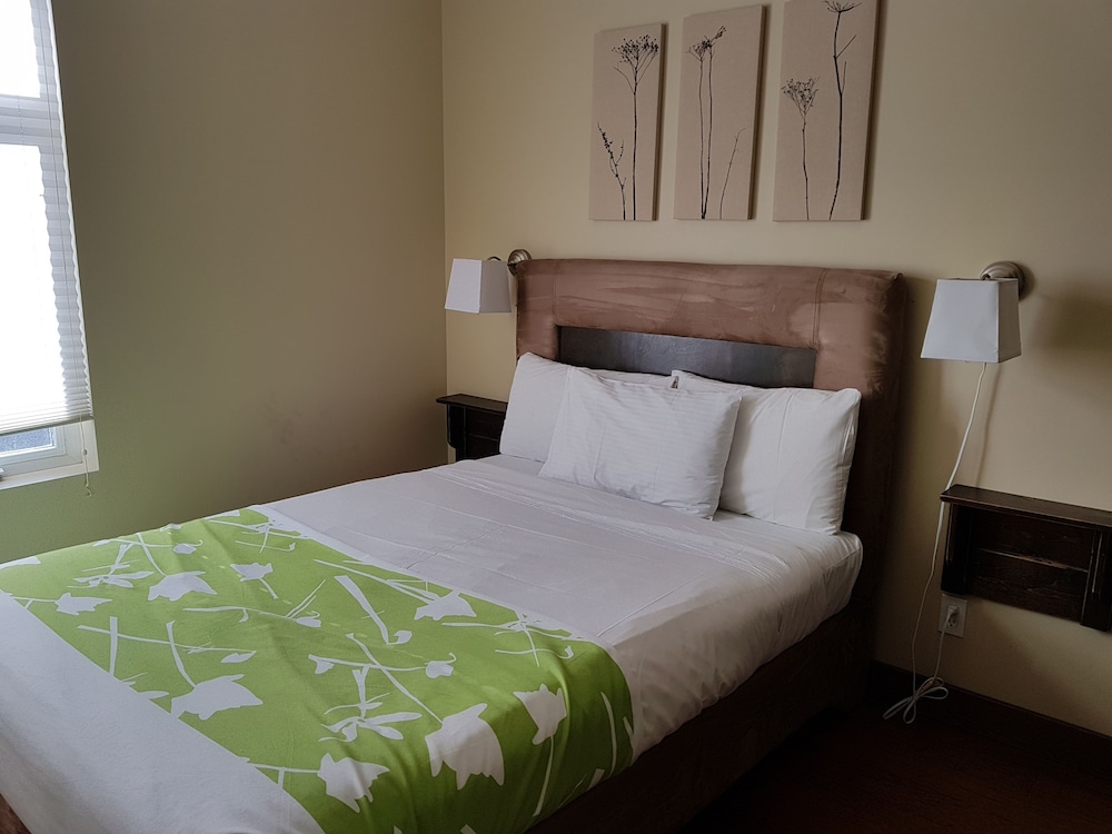 Sunset Resorts Canmore 13/50