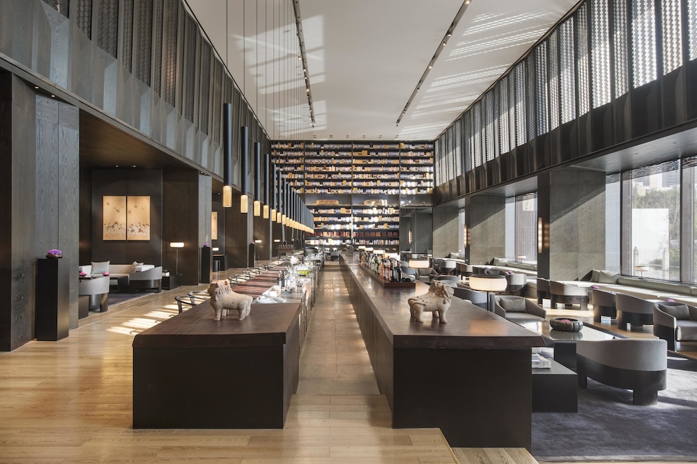 Hyatt Regency Wuhan Optics Valley 47/57