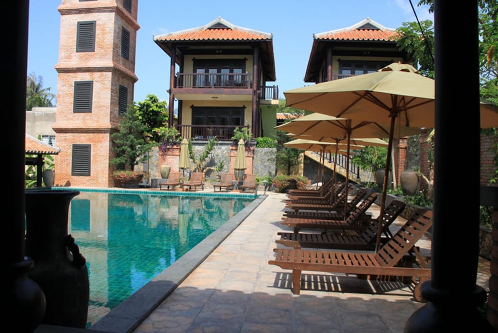 Lotus Village Resort 27/38