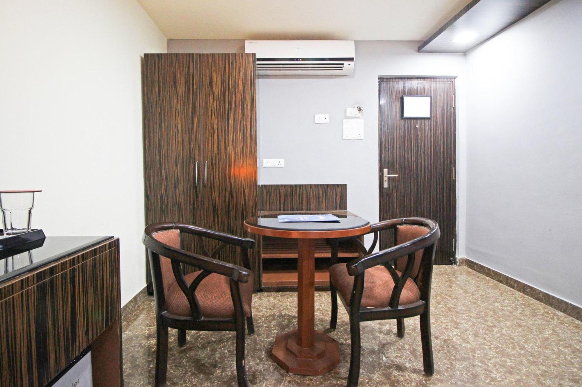 VATIKA PREMIER HOTEL 13/25