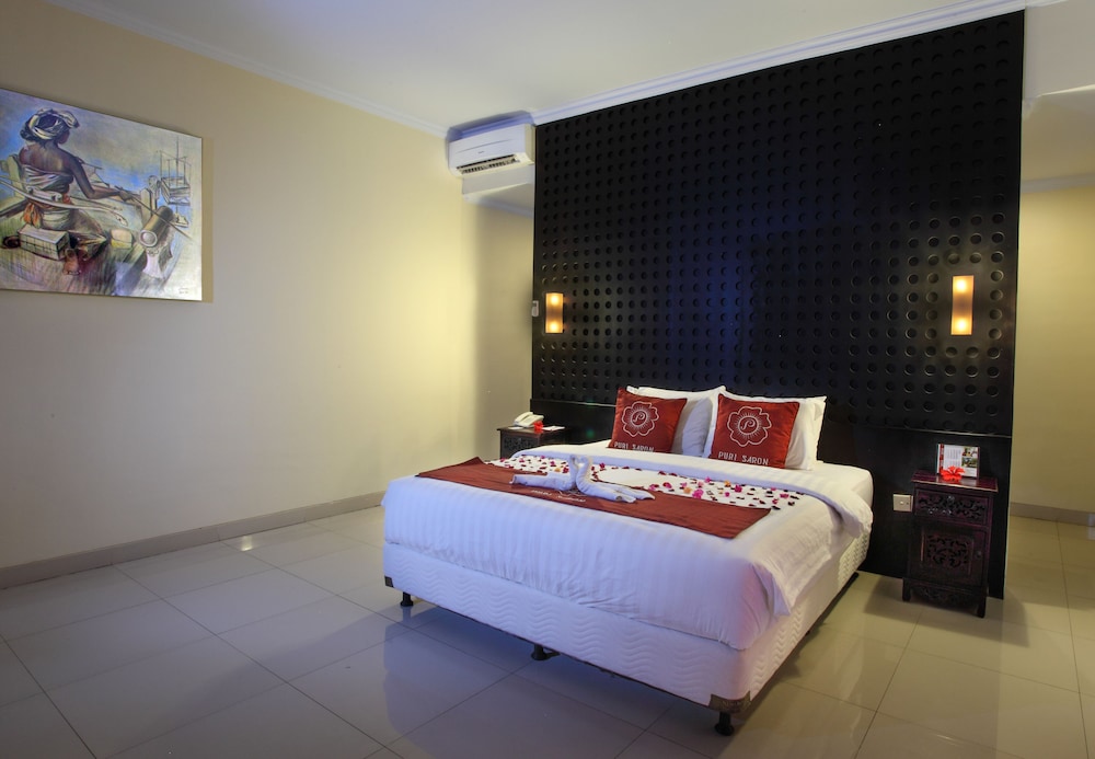 Family, Villa, Queen Bed, Beach Front, Pool View
