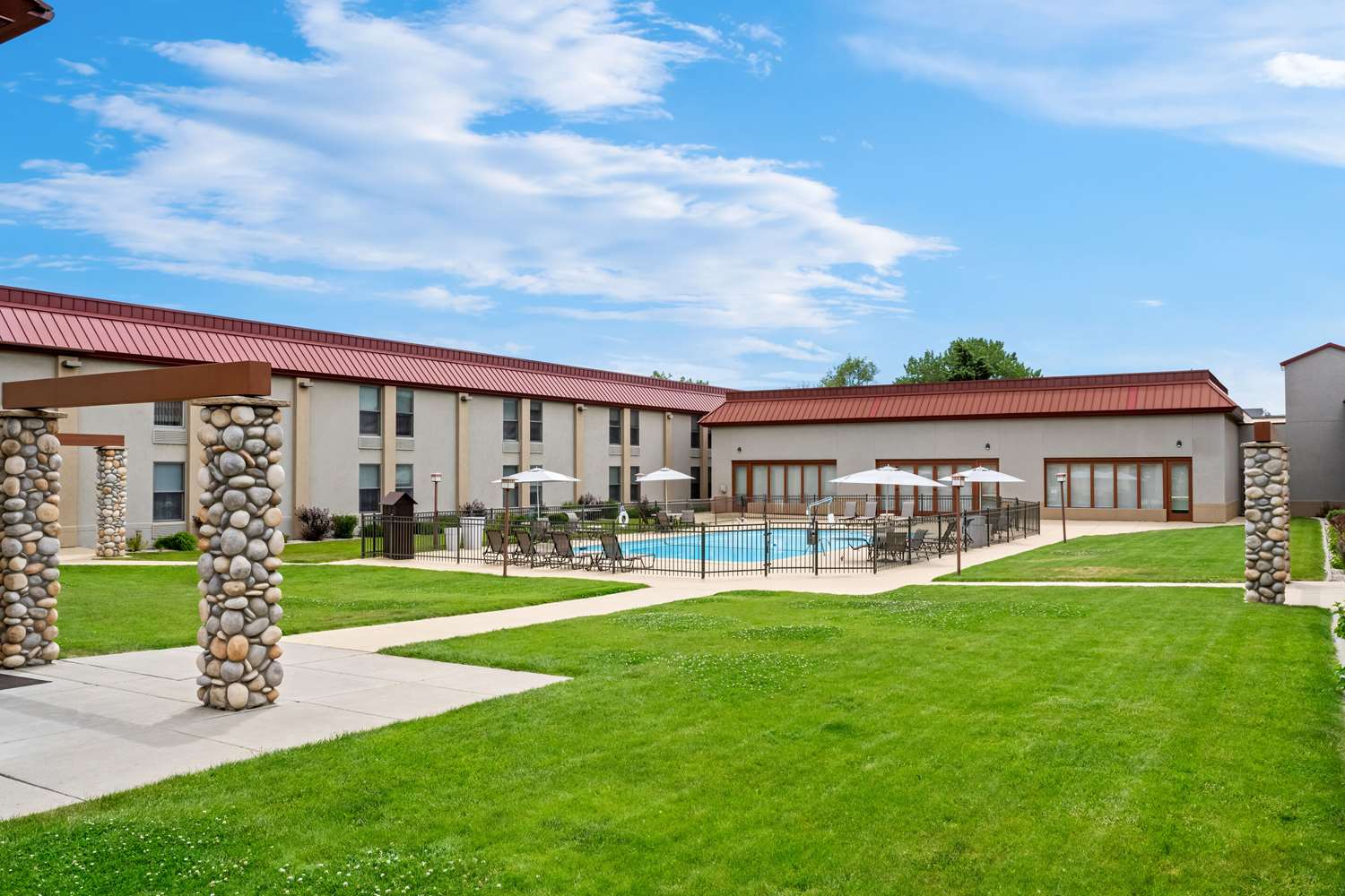 Comfort Inn At Buffalo Bill Village Resort 16/19