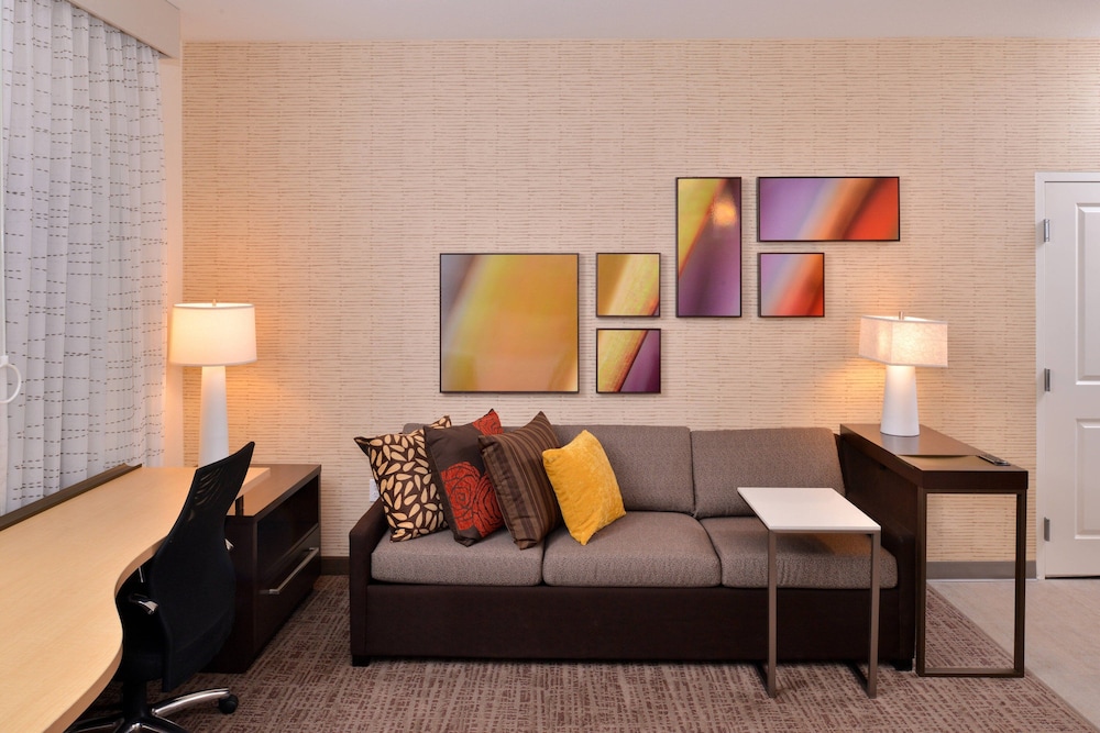 RESIDENCE INN EAST LANSING 18/36