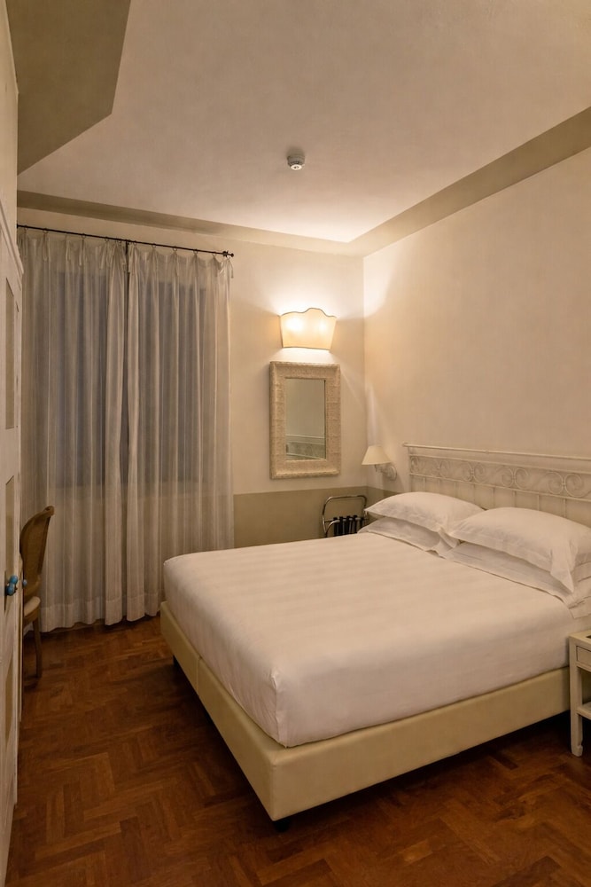 ALBERGO LE TERME 27/68