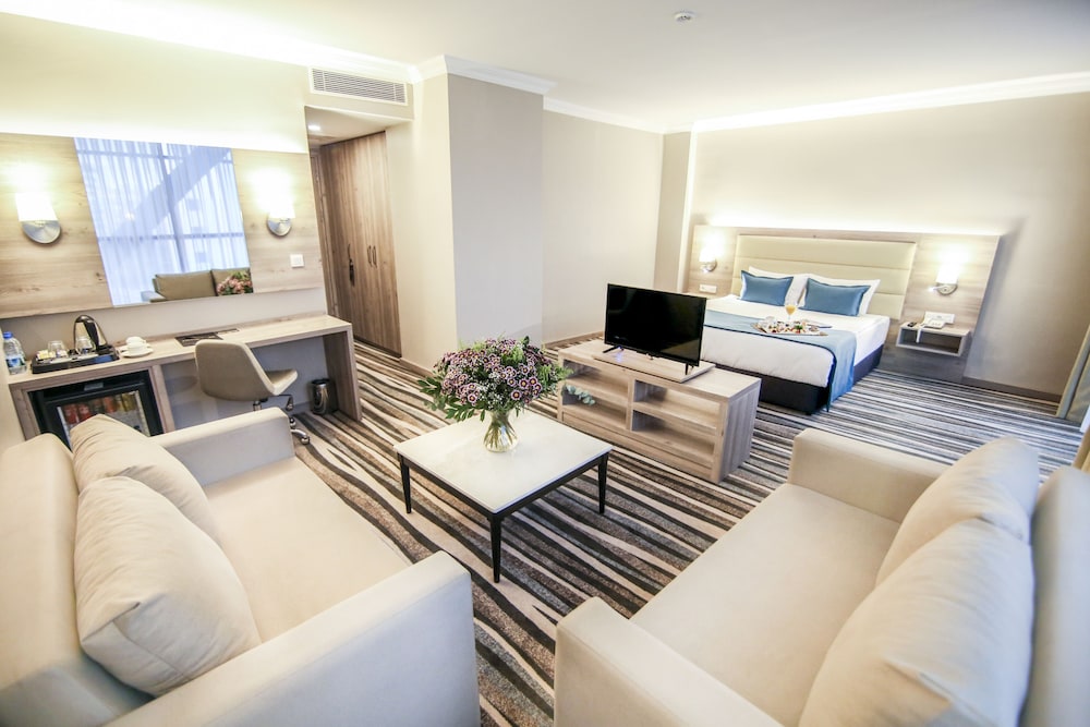 Hotel Excellence Inn 19/35