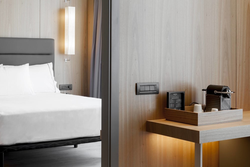 Ac Hotel Diagonal L Illa 27/74