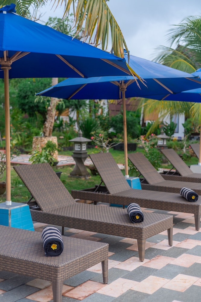 Penida Sunset Ocean View Bungalows 45/59
