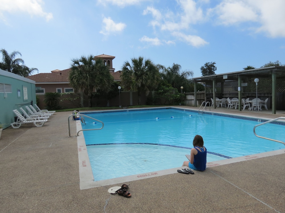 Multi Resorts at Puente Vista 29/71