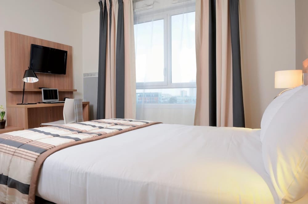Sejours et Affaires Vitry 15/47
