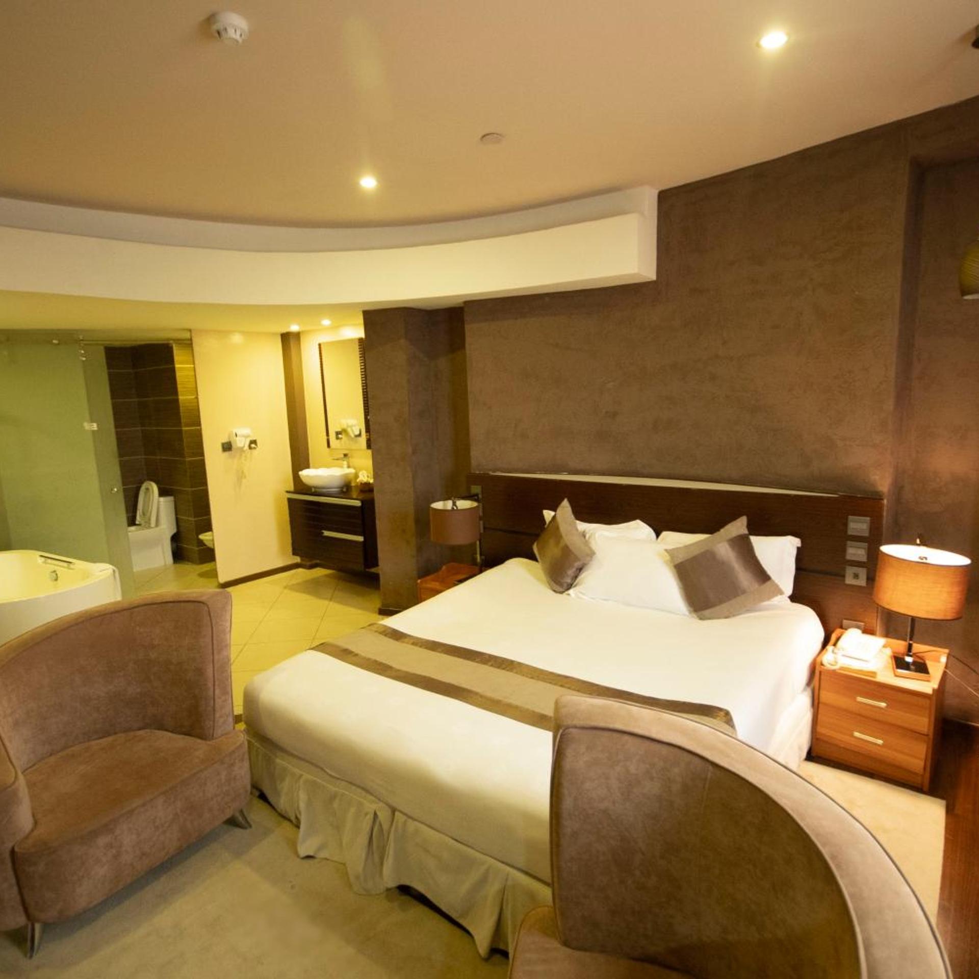 STANDARD, DOUBLE BED