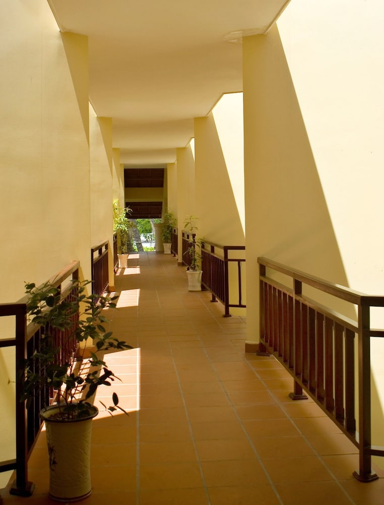 Tien Dat Mui Ne Blue Waves Resort Amp Spa 48/69
