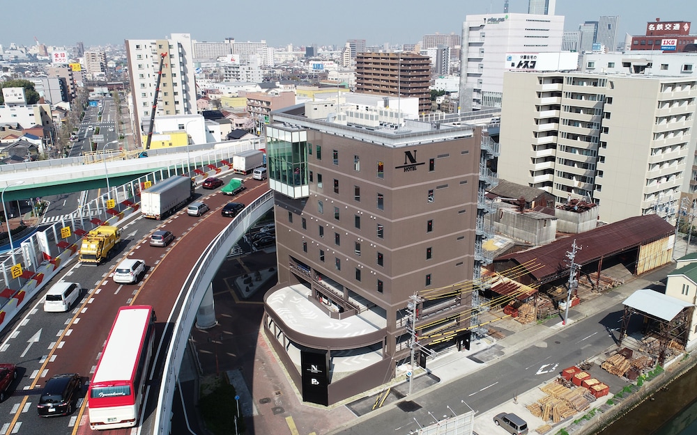 N Hotel 4/58