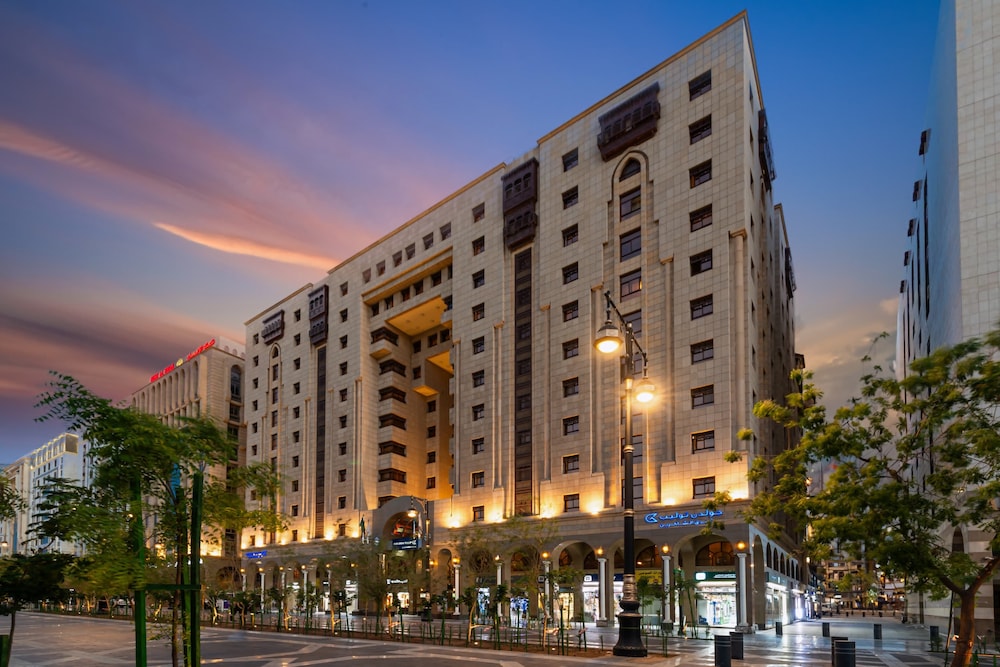 فندق نزل الشاكرين(Al Shakreen Golden Tulip (ex. Nozol Al Shakreen Hotel)) 2/54