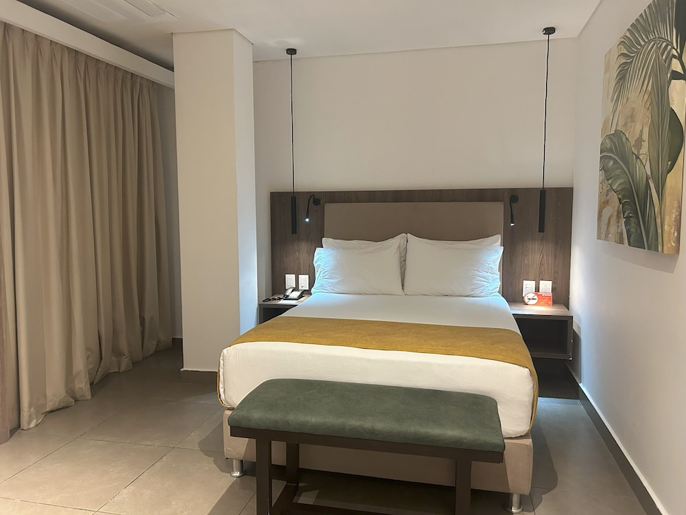 BUSINESS, DOUBLE BED, NO VIEW