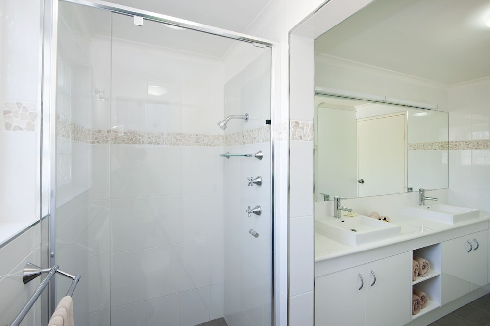 Mollymook Cove Apartments 26/26