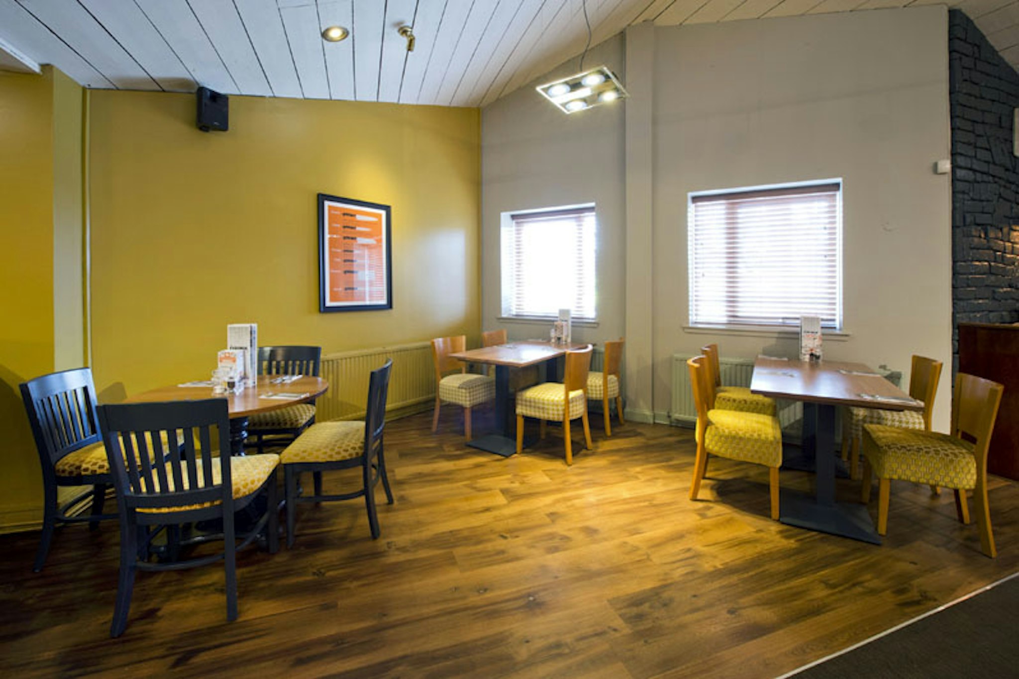 Premier Inn Glasgow (Cumbernauld) 36/45