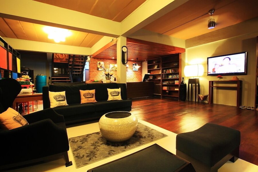 The Royal Chiangkhan Boutique Hotel 45/50