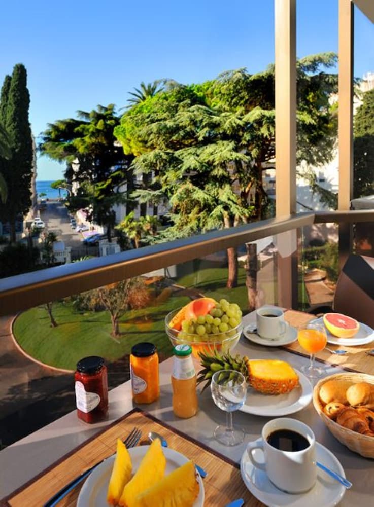 Residence Resideal Premium Cannes 27/42