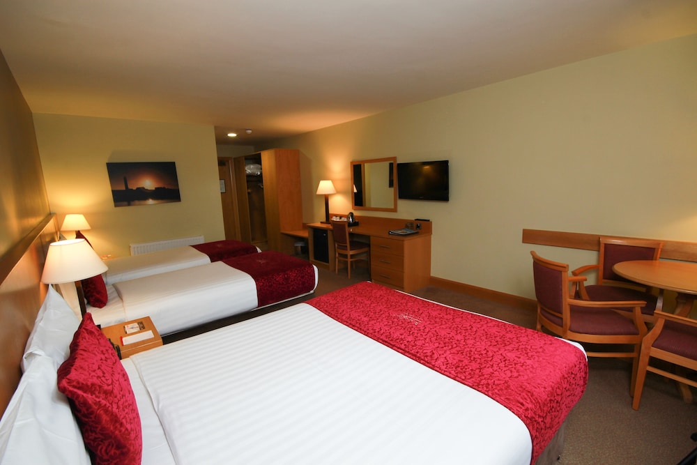 Belmore Court & Motel 25/50