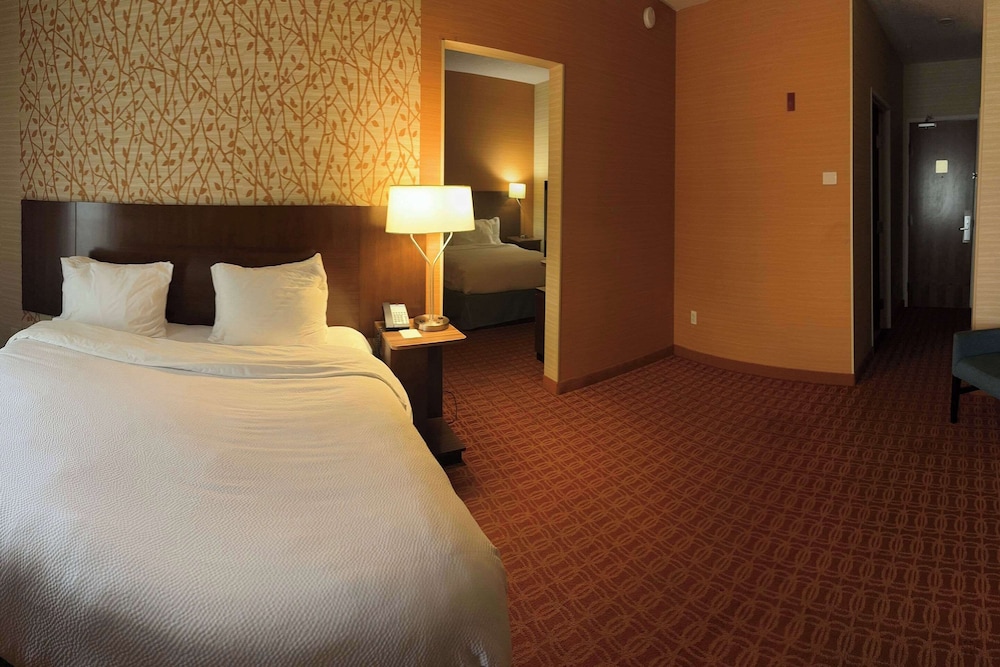 Business, King Bed