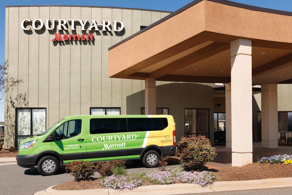 Courtyard by Marriott Charlotte Airport North in CHARLOTTE - NC